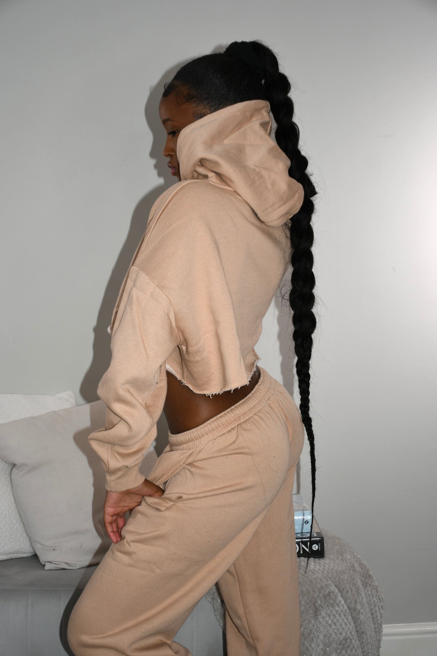 Beige cropped tracksuit ‘Masterclass cropped’