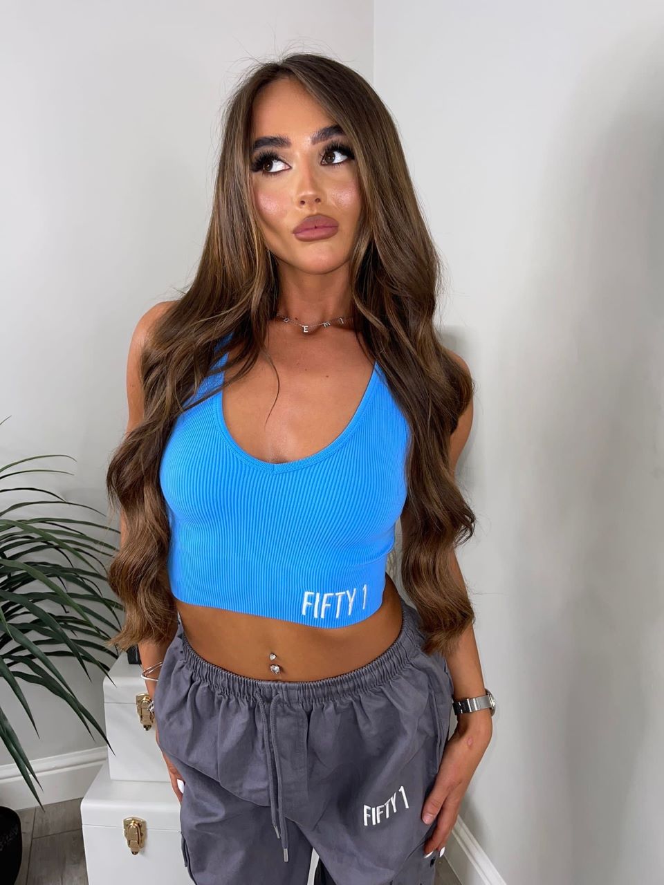 Cropped ribbed v neck gym top - Blue